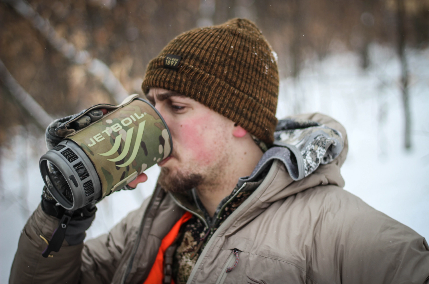 How to Stay Hydrated in Cold Weather
