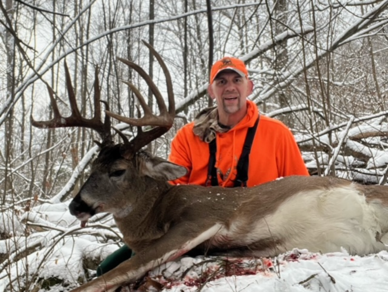 The Story of a 187" Pennsylvania GIANT Mountain Buck!